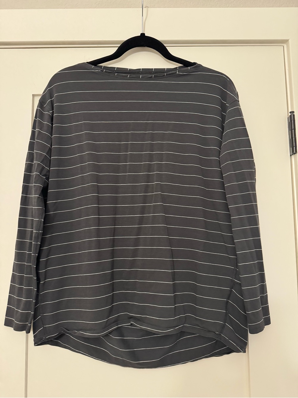 lululemon athletica Gray Striped Long-Sleeve Tee